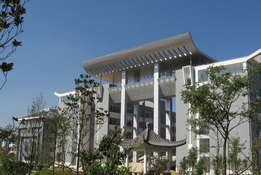 云南中医学院