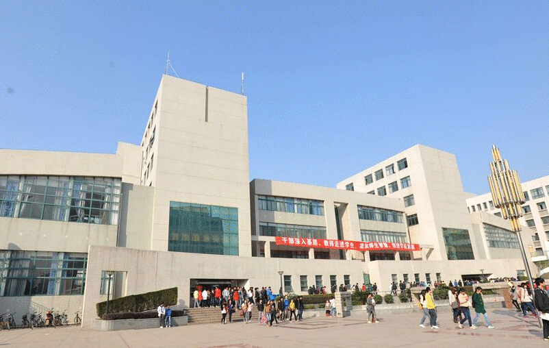 湖北工业大学