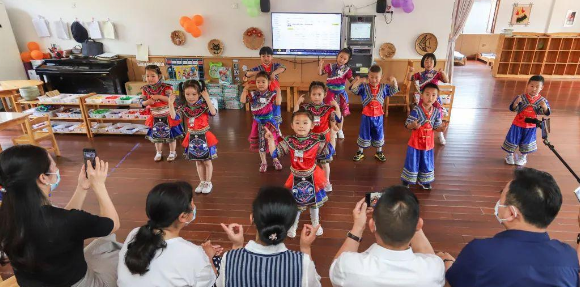 谈幼儿畲族舞蹈启蒙教学策略